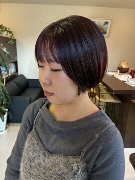 ヘアースペースマーズ ブリーチなしレッドカラー×カット