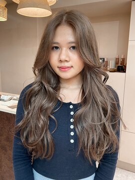 ルル 表参道(lulu.) ベージュカラー