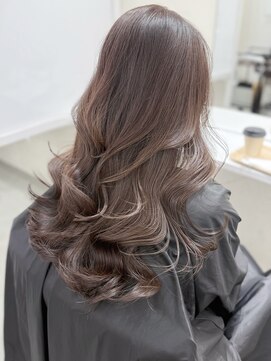 キートス 高知店(kiitos) 後ろ姿も可愛いレイヤーカット 三宮