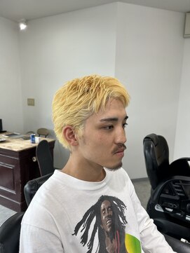 岡田理髪処 ハイトーンブロンドショート