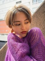 大人可愛い20代30代40代小顔ワンサイドショートボブ丸み前下がり