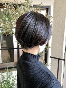 アル(AL) くびれハンサムショート　前下がり