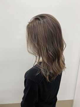 エイトオロク 那覇小禄店(EIGHT oroku) 【EIGHT 那覇小禄】　ベージュバレイヤージュ