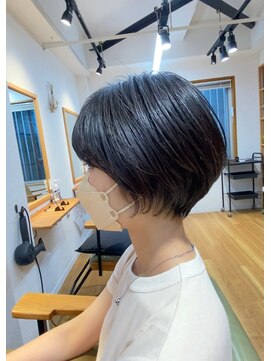 リノ 吉祥寺(Lino kichijoji) 可愛い、オシャレ、小顔、を叶える丸みショート