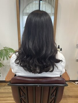 アーリィ 天神大名店(ARLY) 32mmコテ巻き風パーマ