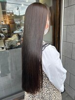 ソラーナ(SOLANA) スーパーロングだからこそ髪質改善ストレートでツヤツヤの美髪に