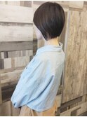 ボブ 顎ライン