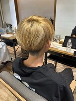 ヘアリゾート粋 新宿三丁目本店 メンズ/ブリーチカラー/ツーブロック