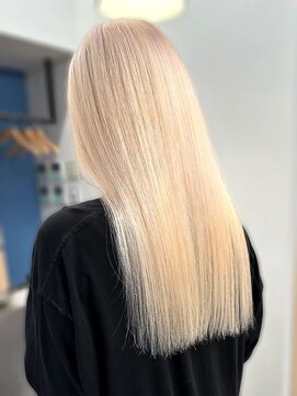 リノショアーズ ショウナン 辻堂店(RinoShores SHONAN) 20代30代大人可愛い透明感ホワイトベージュ