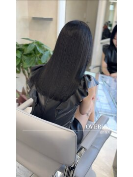 ユニック コウベ(unique KOBE) 柔らかい髪質に髪の芯から透ける赤み消しカラー