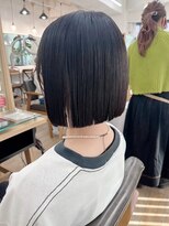 ネオリーブ クーロ(Neolive curro)&nbsp;小顔タッセルボブ×美髪 縮毛矯正[ぱつっとボブ/横浜韓国]