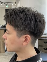 フイ 新宿3丁目(Hui)&nbsp;フェザーパーマ/グレーブルーカラー/刈り上げショートパンク