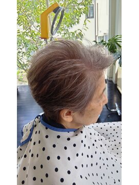 カットハウスマイケル(CUT HOUSE MICHAEL) ショートスクエア+グラデーション