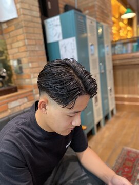 フォーコーナーズ(Four Corners) ニュアンスパーマ