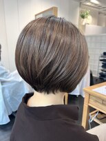 エムプラス 二子玉川(Mplus)&nbsp;【50代60代】明るい白髪ぼかしのグラボブ B Mplusミズイデ