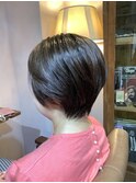 ショートボブ