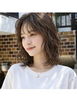 ノイ(neu)&nbsp;【静岡エリア】濡れ感ゆるウェーブミディ