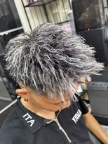 ヘアーグランデシーク(Hair Grande Seeek)&nbsp;ツイスト/ツイストジェット/ホワイトメッシュ/ツイストパーマ