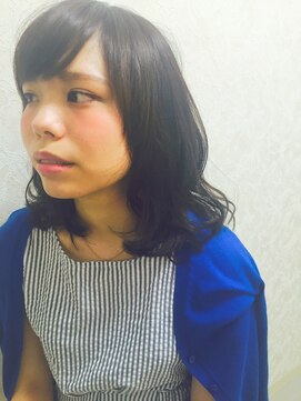 ネウィ グランデ 横浜(newi grande) 【GRANDE】かわいいさこつ外ハネミディロブ