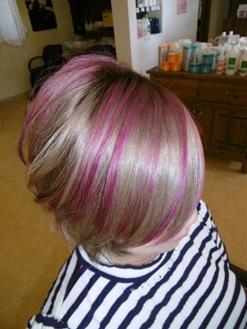 デザインヘアー ピアジェ 橿原店(DESIGN HAIR PIAGET) かきあげると、表情が変わるスタイルKIRARA