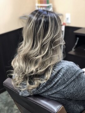 ヒスヘアー クリエイティブスペース(hys hair creative space by lauto) バレイヤージュグラデーション