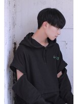 アドール(ADOR)&nbsp;韓国風刈り上げツーブロマッシュ【ADOR＊HIRO】