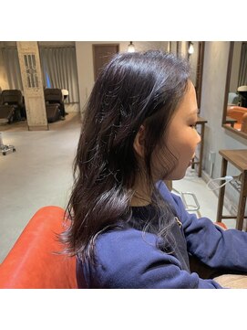 シーラス(cirrus) 【mori担当】ナチュラルブルージュ20代/30代/40代/50代