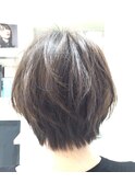 クセを活かしたショートボブ