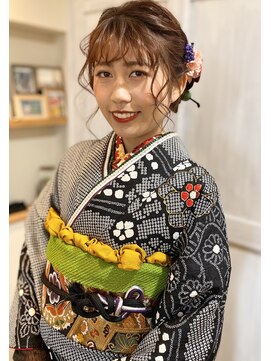 エイチ ヘアアンドメイク(eich hair&make) 成人式