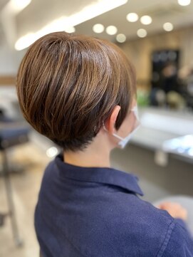 アトム(ATOM) ツーブロック女子