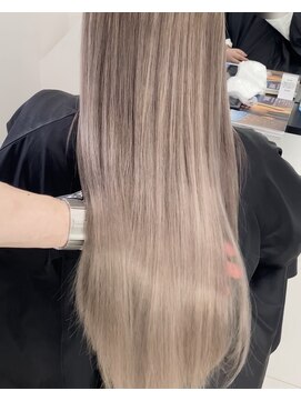 アライブ キチジョウジ(ALIVE Kichijoji) イメチェンエアータッチバレイヤージュカラーグレージュ