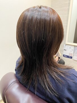 ホリスティックビューティーファミリア ハイレイヤースタイル