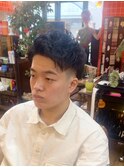 夏らしいチョイ見せ刈り上げが好印象