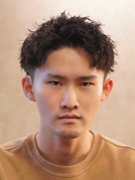 ノーエン(noen) ビジネスショートメンズマッシュツイストパーマツーブロック