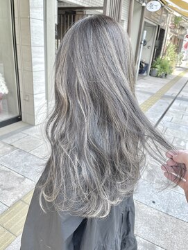 フェリア 渋谷(Feria) 【Feria渋谷】コントラストハイライト/グレージュハイライト