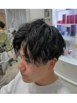 サンクチュアリ ウィズエデン 京橋店(Sanctuary with eden) ツイストスパイラルパーマ