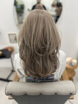 ユール 自由が丘(Yule)&nbsp;【自由が丘】褪色後も綺麗なミルクティーグレージュ