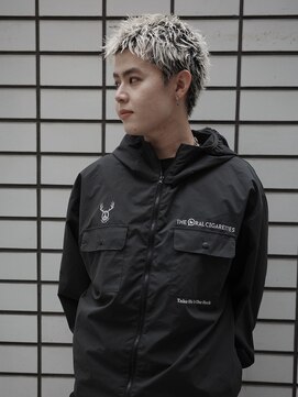 ソリズ ヘア クルー 池袋(SOLIZ HAIR CREW) スパイキーショート