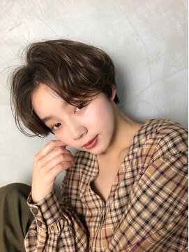 グレージュ(Grege) 【Grege】大人かわいいミニマムボブ