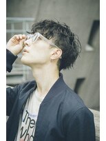 ベル 銀座並木通り店(Belle)&nbsp;MEN'S HAIR　ビジネスマンにも　ツーブロックにラフパーマ！