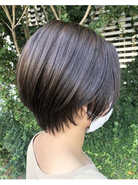 アンドビー(&b.) ショートボブ【大垣/大垣駅/髪質改善/トリートメント/ショート】