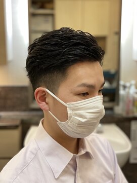 銀座マツナガ 浅草店 20代30代40代メンズビジネスパーマツーブロックアッシュブラック