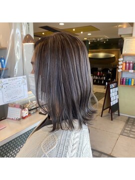 アースオーセンティック 高知潮江店(EARTH Authentic) 【EARTH/A東川優美】ハイライト×ミディ