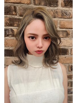 リークフー(Ree cu fuu) 10代20代30代40代 外ハネボブ　くびれボブ　ハイトーン2 藤沢