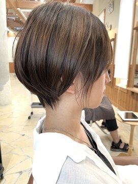 アルティ(Arti) ショートボブ
