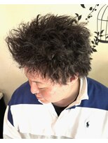 フラワー ナガハマ(Flower Nagahama)&nbsp;［メンズ］刈り上げ無しツイストパーマ