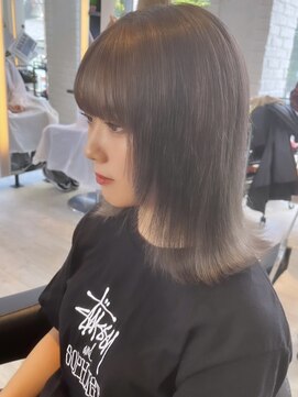 インク サカエ(inq sakae) 外ハネロブ/ミルクティ/ダブルカラー/ベージュカラー/ミディアム