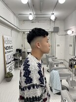 ウェルネス(Wellness)&nbsp;スキンフェード、クロップパーマ、フェード