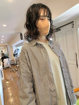 ラレイ(Lalei) 黒髪ミディアムヘア/スパイラルパーマ/パーマ女子