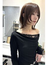 ミモザ(Mimosa) Mimosa ミディアム　レイヤーウルフ
